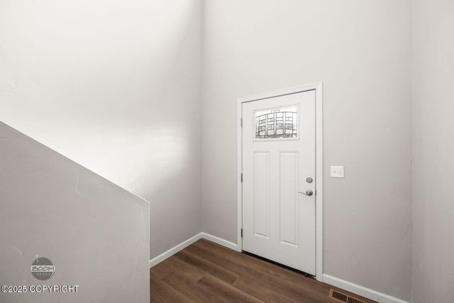 8542 N Wasilla Fishhook Road, Palmer, AK 99645