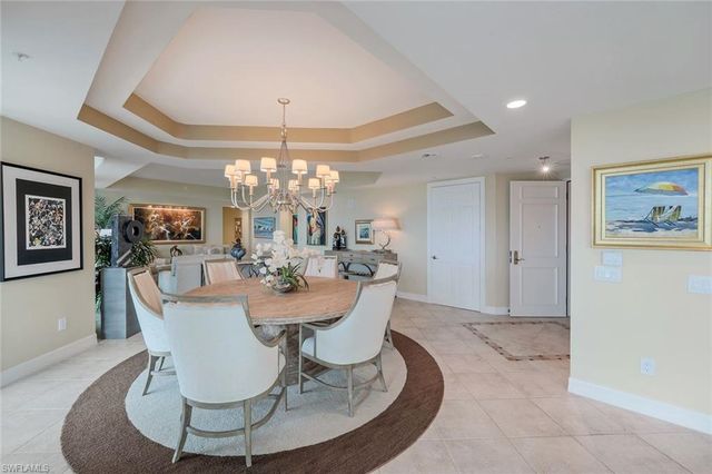 295 Grande WAY 1202, Naples, FL 34110