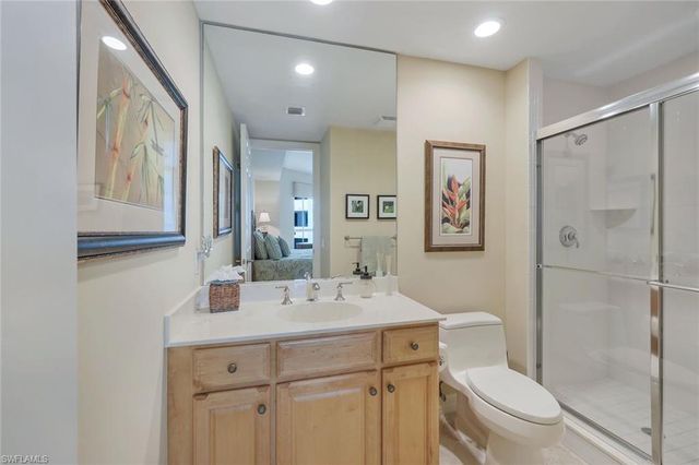 295 Grande WAY 1202, Naples, FL 34110