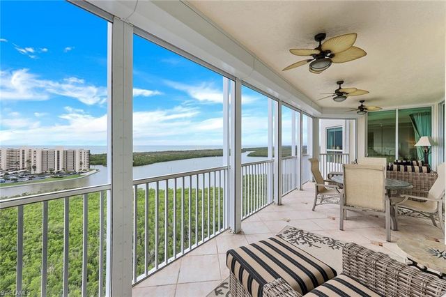 295 Grande WAY 1202, Naples, FL 34110