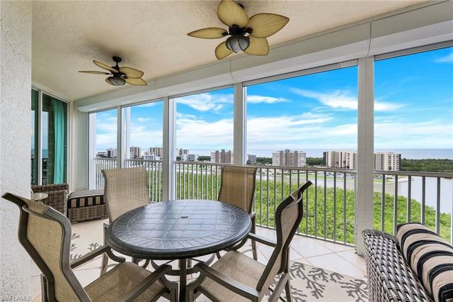 295 Grande WAY 1202, Naples, FL 34110