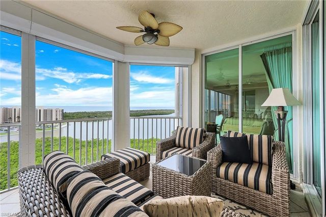295 Grande WAY 1202, Naples, FL 34110