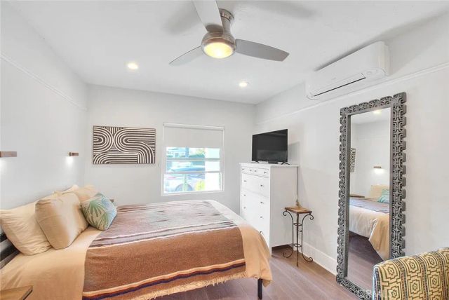 256 Falcon, Long Beach, CA 90802