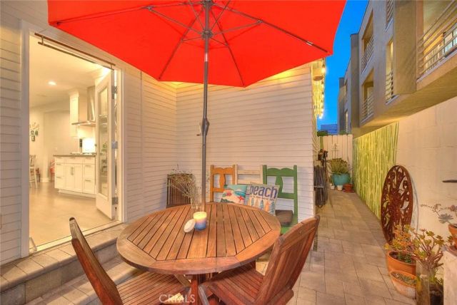 256 Falcon, Long Beach, CA 90802