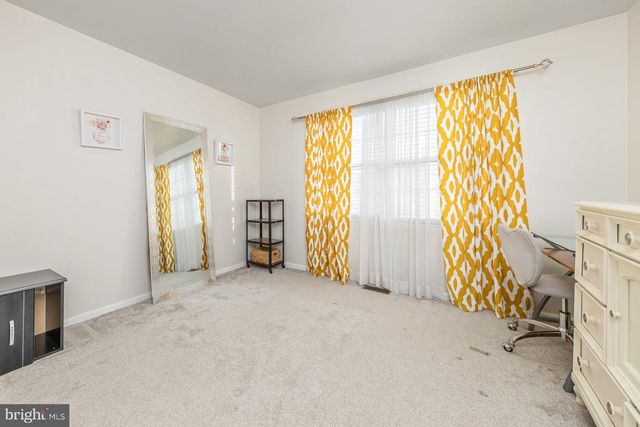 115 STONE HENGE DR, Swedesboro, NJ 08085