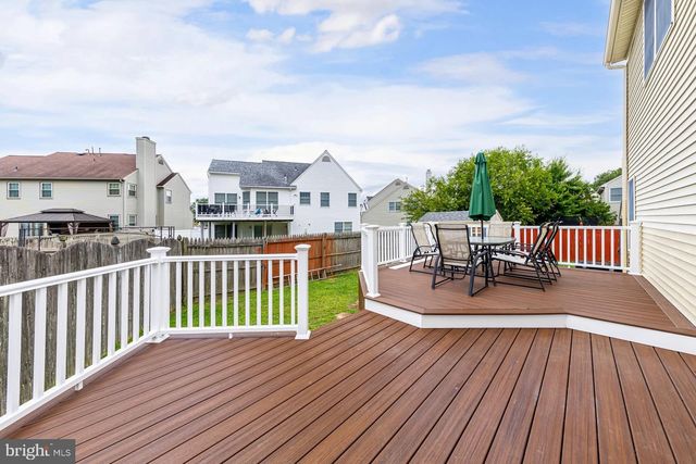 115 STONE HENGE DR, Swedesboro, NJ 08085
