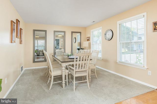 115 STONE HENGE DR, Swedesboro, NJ 08085