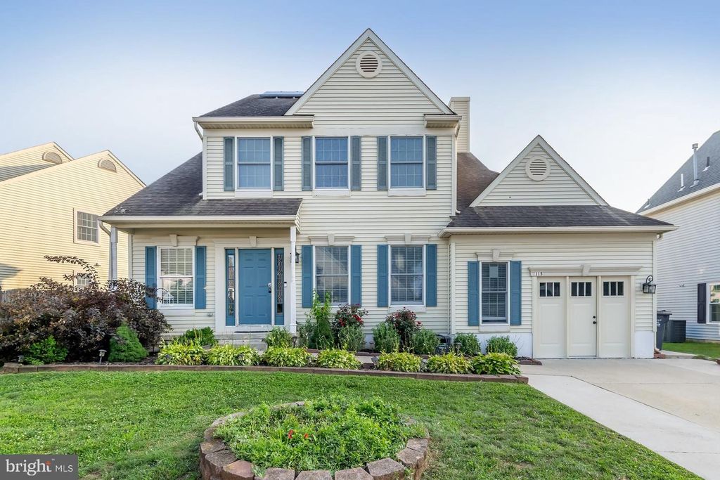115 STONE HENGE DR, Swedesboro, NJ 08085