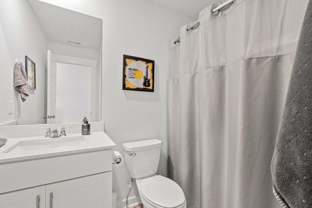 755 Mickelson Way, Lebanon, TN 37087