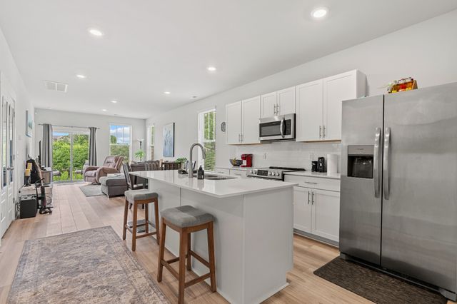 755 Mickelson Way, Lebanon, TN 37087