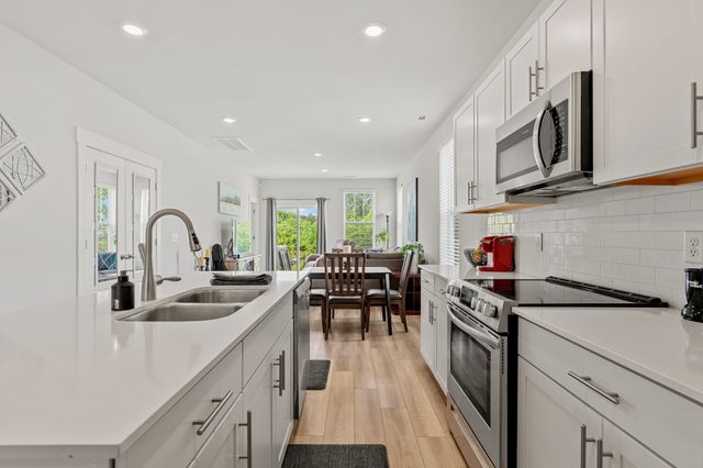 755 Mickelson Way, Lebanon, TN 37087