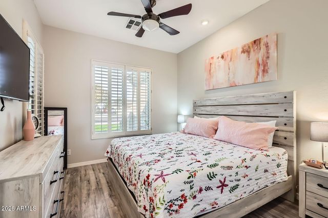 8115 W SAN MIGUEL Avenue, Glendale, AZ 85303