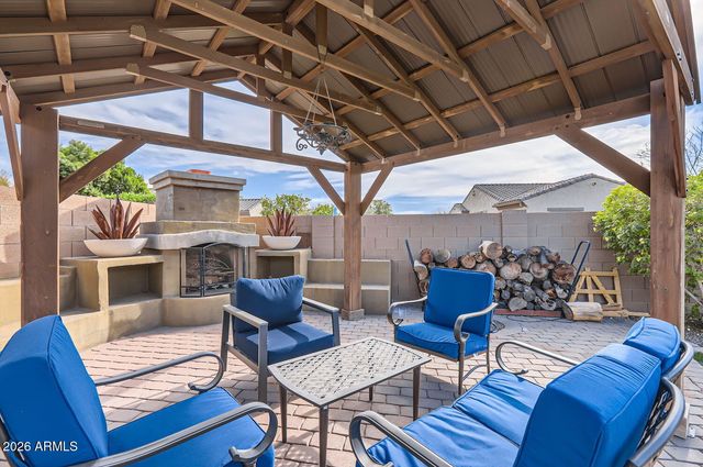 8115 W SAN MIGUEL Avenue, Glendale, AZ 85303