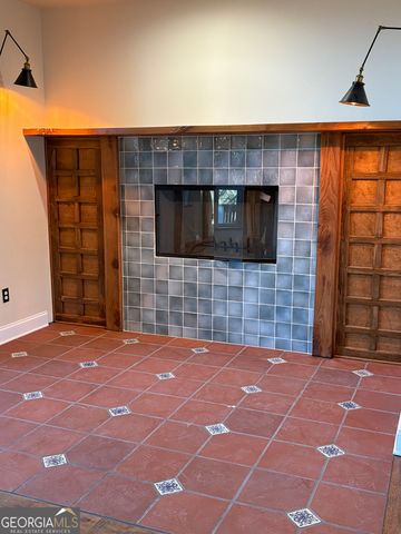 1776 Old Country Place, Woodstock, GA 30188