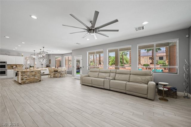 453 Mountain Villa Drive, Las Vegas, NV 89110