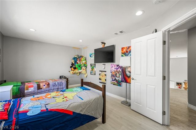 453 Mountain Villa Drive, Las Vegas, NV 89110