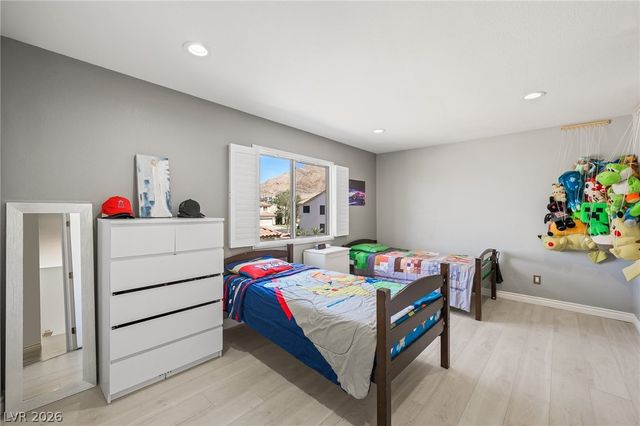 453 Mountain Villa Drive, Las Vegas, NV 89110