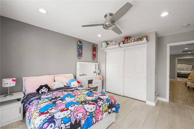 453 Mountain Villa Drive, Las Vegas, NV 89110