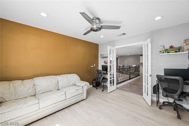 453 Mountain Villa Drive, Las Vegas, NV 89110