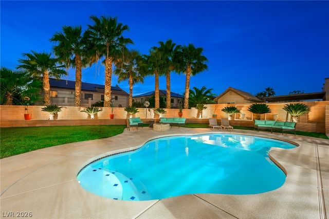 453 Mountain Villa Drive, Las Vegas, NV 89110