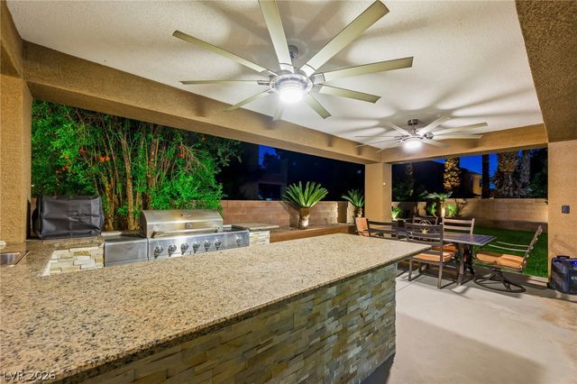 453 Mountain Villa Drive, Las Vegas, NV 89110