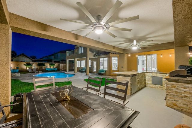 453 Mountain Villa Drive, Las Vegas, NV 89110