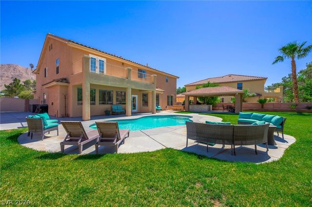 453 Mountain Villa Drive, Las Vegas, NV 89110