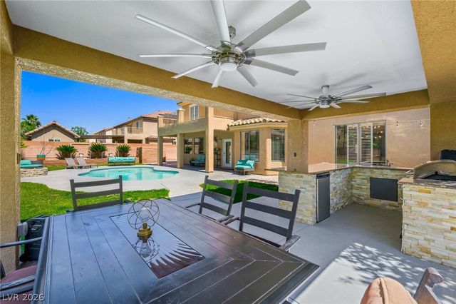 453 Mountain Villa Drive, Las Vegas, NV 89110