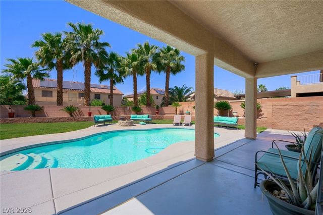 453 Mountain Villa Drive, Las Vegas, NV 89110
