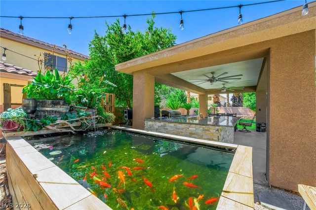 453 Mountain Villa Drive, Las Vegas, NV 89110