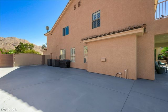 453 Mountain Villa Drive, Las Vegas, NV 89110