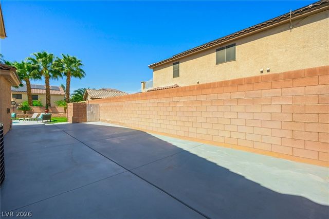 453 Mountain Villa Drive, Las Vegas, NV 89110