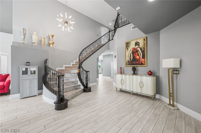 453 Mountain Villa Drive, Las Vegas, NV 89110