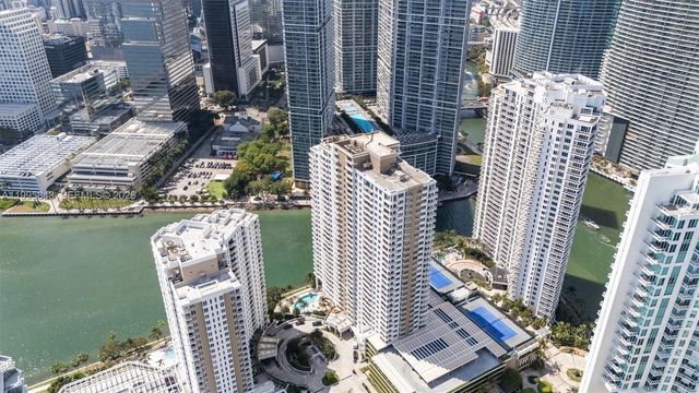 801 Brickell Key Blvd 1204, Miami, FL 33131
