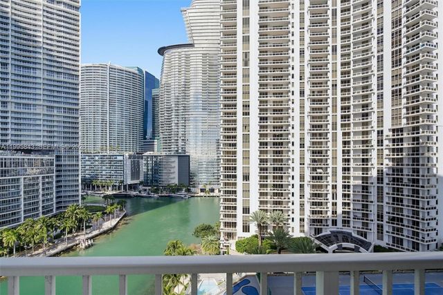 801 Brickell Key Blvd 1204, Miami, FL 33131