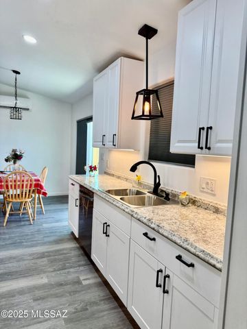 3019 W Fay Lane, Benson, AZ 85602