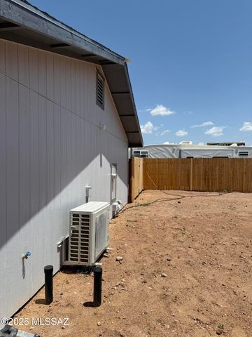 3019 W Fay Lane, Benson, AZ 85602