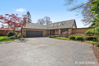 4069 Forest Point Drive, Norton Shores City, MI 49441