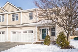 26 Wellesley Ave B, Natick, MA 01760