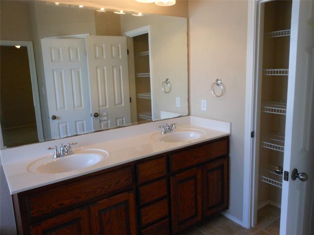 40 Cypress Knee LN 79, Austin, TX 78734