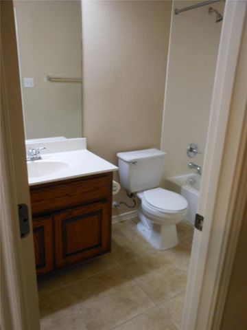 40 Cypress Knee LN 79, Austin, TX 78734