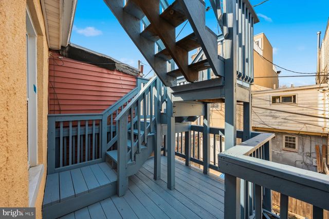 420 E CLEMENT ST, Baltimore, MD 21230