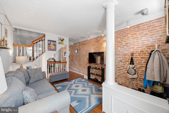 420 E CLEMENT ST, Baltimore, MD 21230