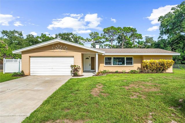 3733 MALEC CIRCLE, Sarasota, FL 34233