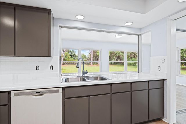 3733 MALEC CIRCLE, Sarasota, FL 34233