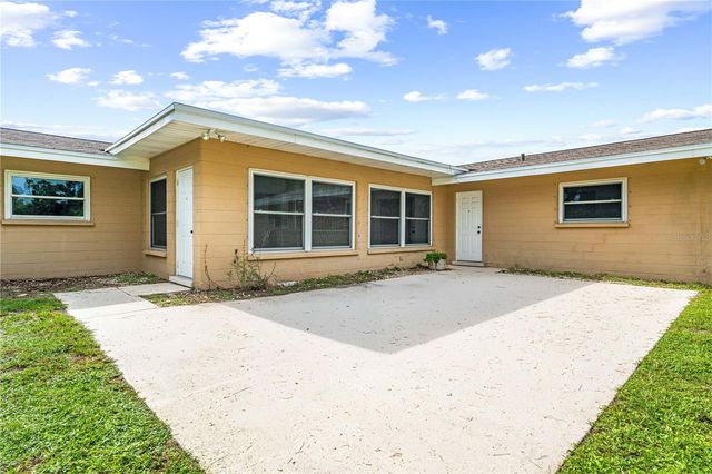 3733 MALEC CIRCLE, Sarasota, FL 34233