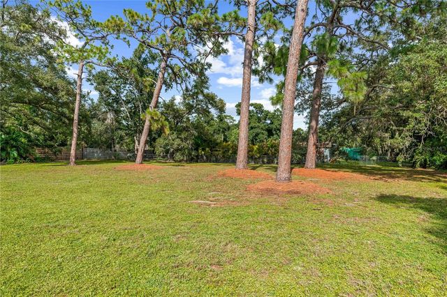 3733 MALEC CIRCLE, Sarasota, FL 34233