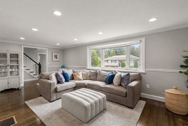 150 Woodbine Circle, Needham, MA 02494