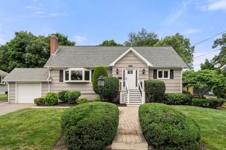 150 Woodbine Circle, Needham, MA 02494