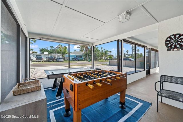 1350 S Orlando Avenue, Cocoa Beach, FL 32931